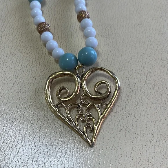Handcrafted Sea-foam Green & White Beaded Gold Accents Heart Pendant Necklace